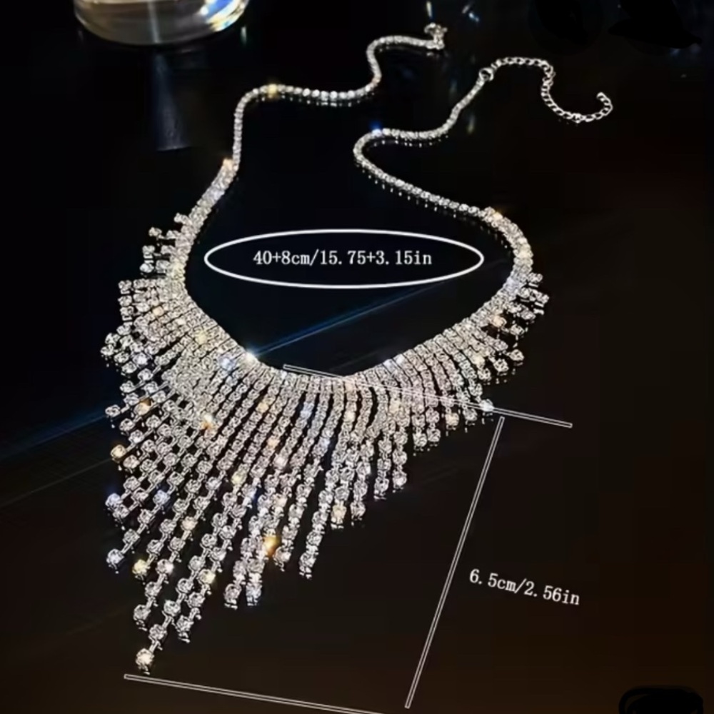 Silver & Rhinestone Necklace - Picture 5 of 9